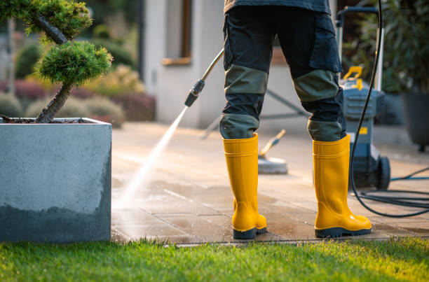 Best Garage Pressure Washing  in Brice Prairie, WI